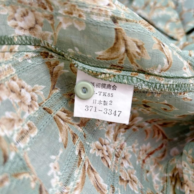 日本古著 ❁ 綠色宮廷花紋襯衣 - Image 6