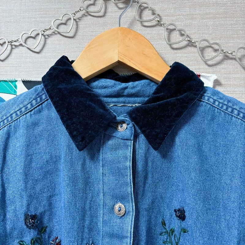 日本古著 ❁ 牛仔刺繡珠珠短身束腰上衣 - Image 4